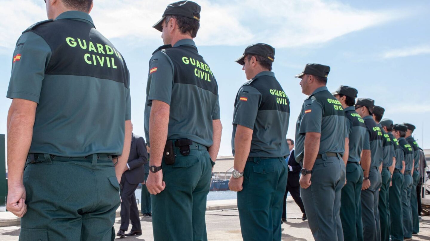 Un plan para 'absorber' 200 agentes de la Guardia Civil en Navarra ...