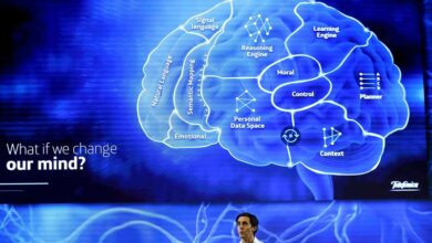 Telefónica conecta el móvil de sus clientes en España a su ‘cerebro’ de inteligencia artificial