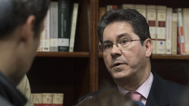 Manos Limpias recusa al juez ex alto cargo de la Junta que enjuiciará a Chaves y Griñán