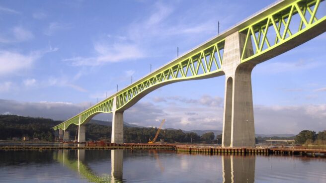 Viaducto sobre el río Ulla, un puente que ha sido premiado a nivel internacional.