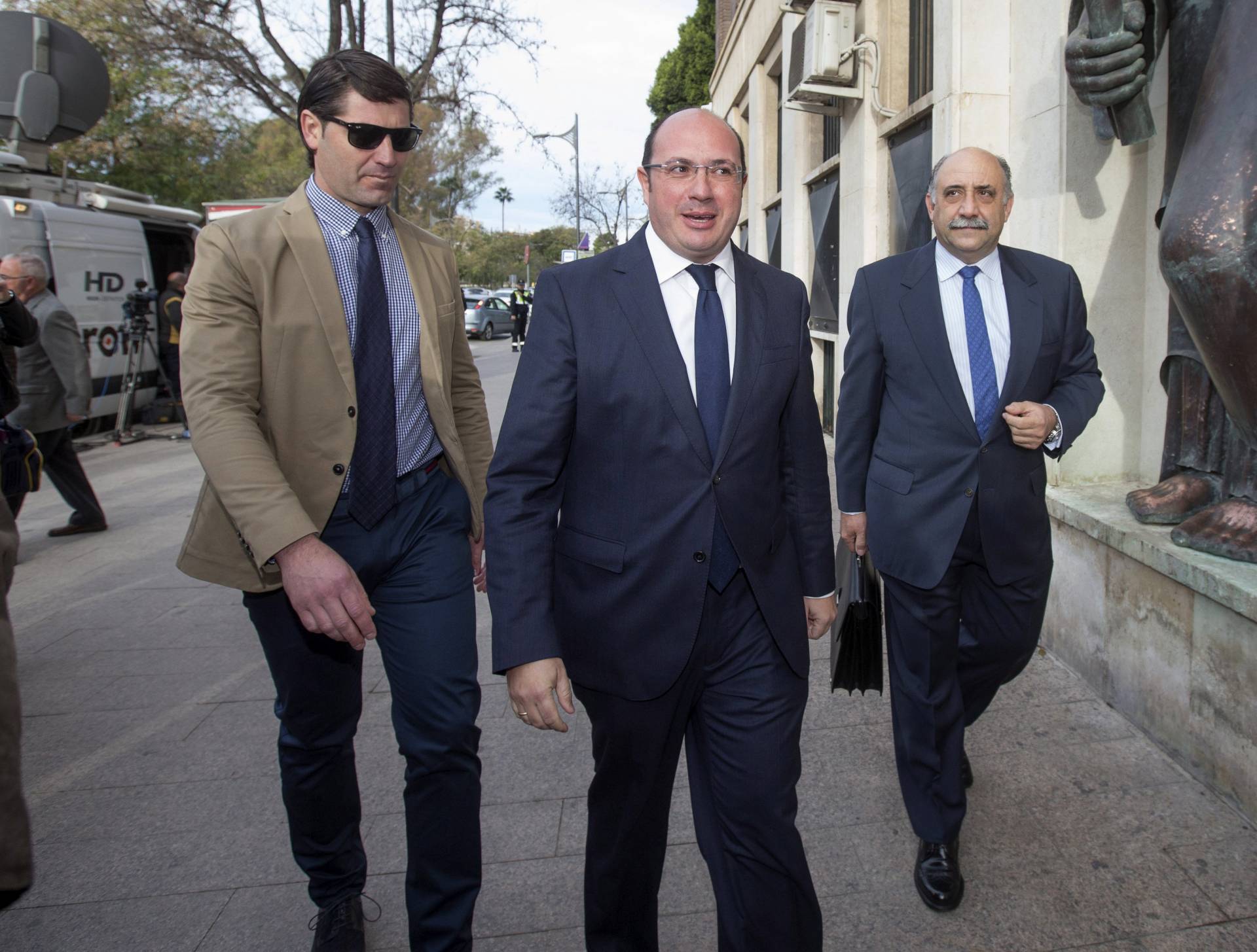 Pedro Antonio Sánchez, a su llegada al juzgado en Murcia.