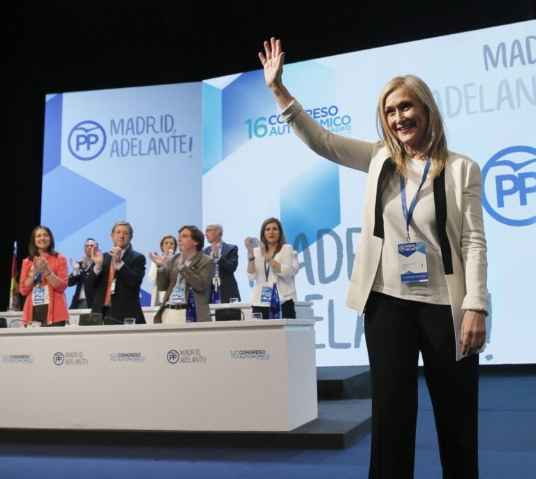 Cifuentes diseña su dirección "sin personalismos" para transformar Madrid