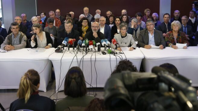 Los mediadores implicados en el desarme de ETA han ofrecido una rueda de prensa hoy en Bayona.