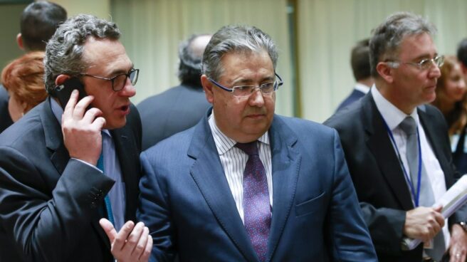 El ministro del Interior, Juan Ignacio Zoido, este lunes en Bruselas. El ministro del Interior, Juan Ignacio Zoido, este lunes en Bruselas.