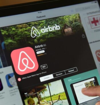 La justicia obliga a Airbnb a abonar la multa de 64 millones
