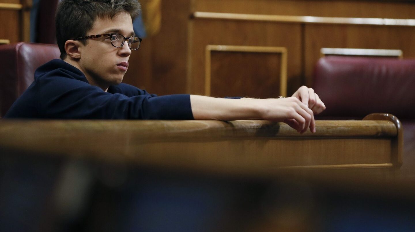Iñigo Errejón, en su escaño del Congreso.