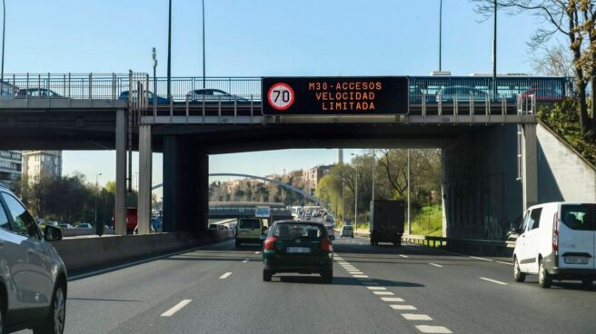 Tramo de la M-30 en Madrid a 70 km/h.