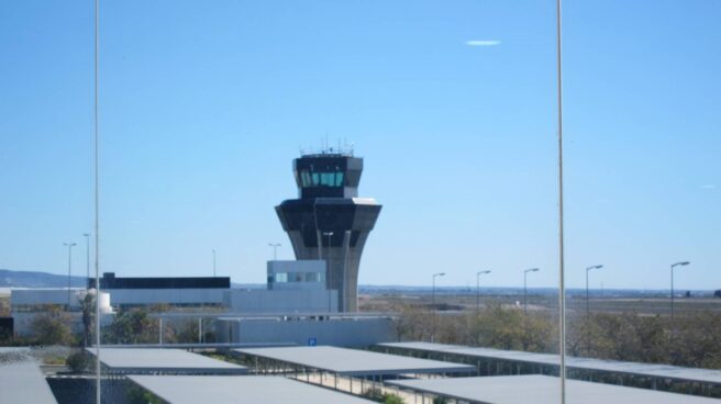 Aena resucitará el aeropuerto ‘fantasma’ de Murcia tras cinco años cerrado