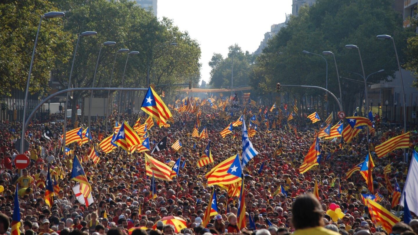 Banderas independentistas durante una concentración con motivo del día de Cataluña.