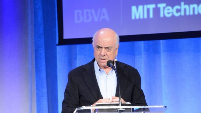 Francisco González, presidente de BBVA, en el MIT.