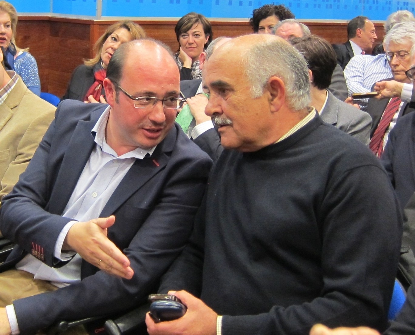 El ex presidente de Murcia, Alberto Garre, junto al actual dirigente, Pedro Antonio Sánchez.