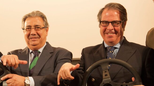 gregorio-serrano-juan-ignacio-zoido Gregorio Serrano, junto al ministro Juan Ignacio Zoido en la presentación de una campaña de la DGT.