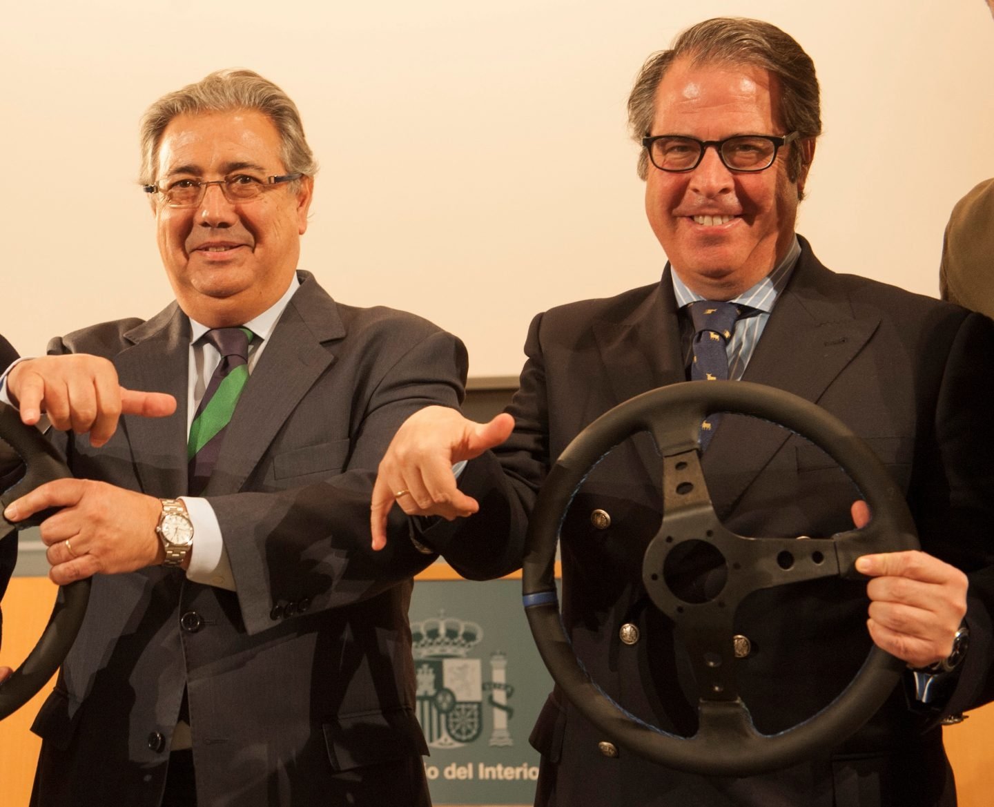 Gregorio Serrano, junto al ministro Juan Ignacio Zoido en la presentación de una campaña de la DGT.