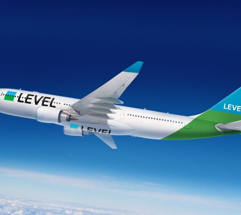 Iberia explotará los vuelos intercontinentales ‘low cost’ de IAG con la nueva marca LEVEL