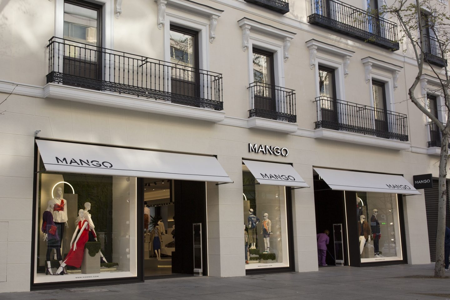 Mango abre su tienda más tecnológica en Madrid