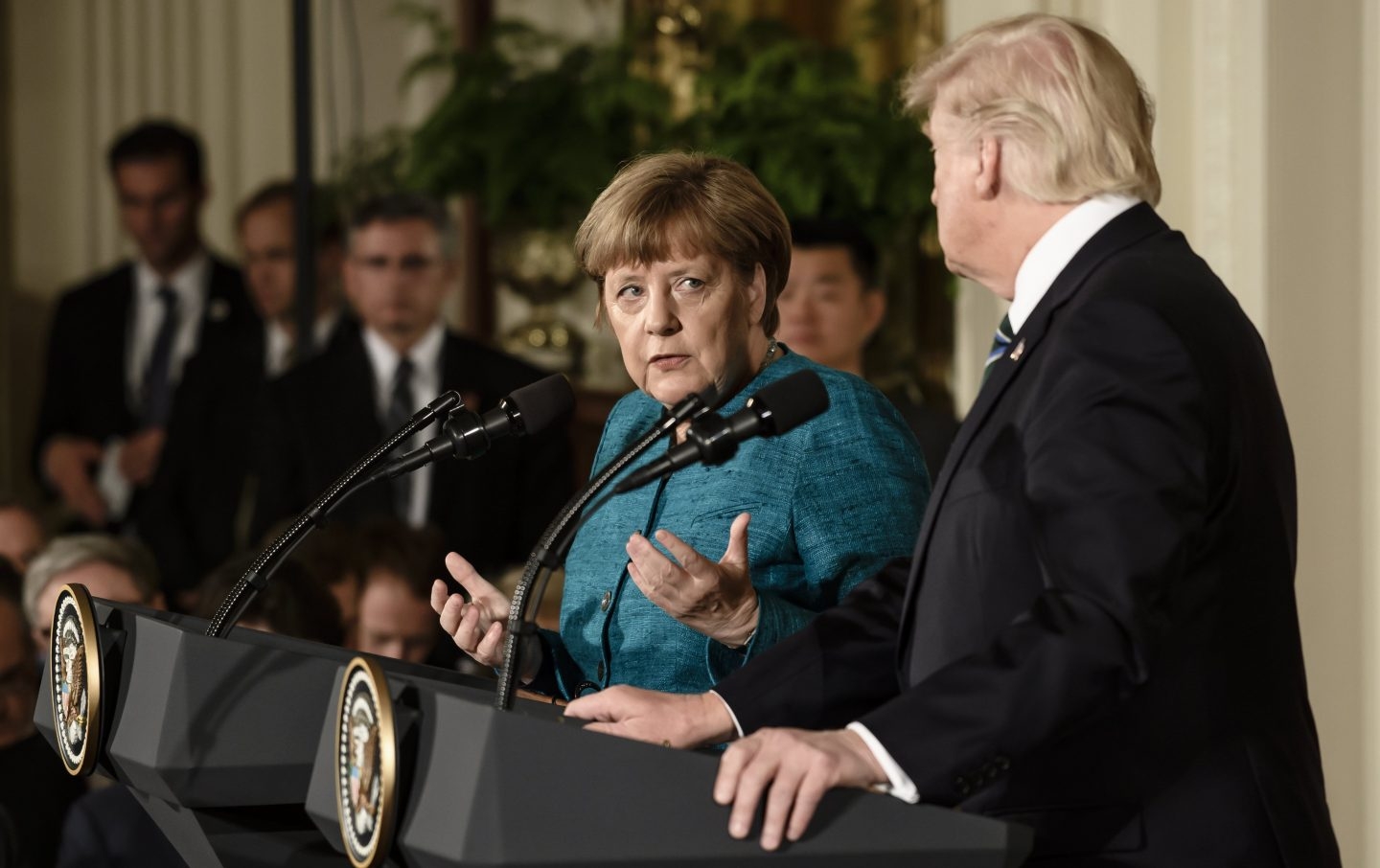Angela Merkel y Donald Trump en su primer encuentro.