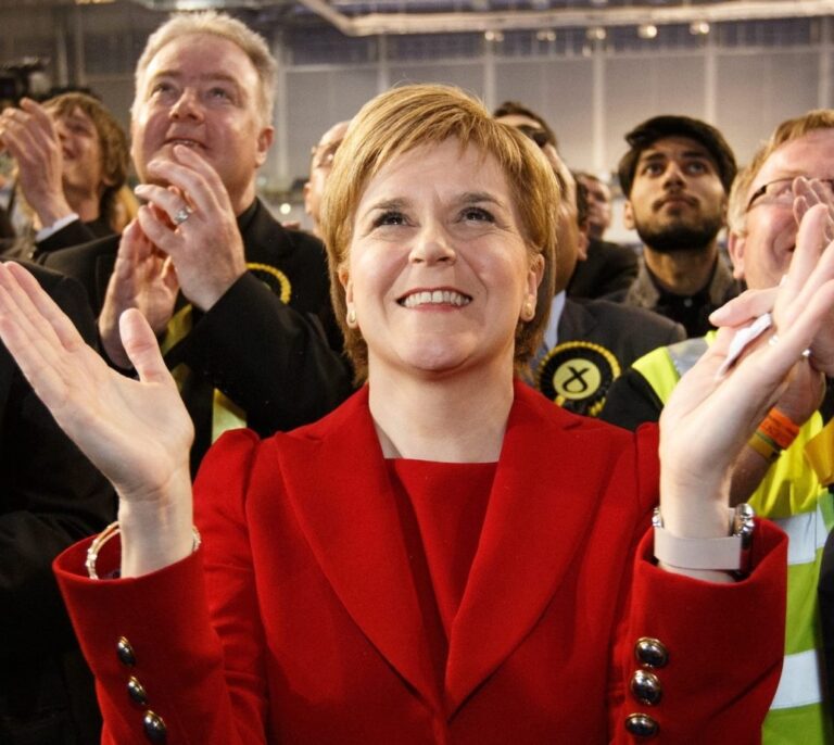 Escocia clama por un nuevo referéndum ante los buenos resultados en las elecciones de Reino Unido