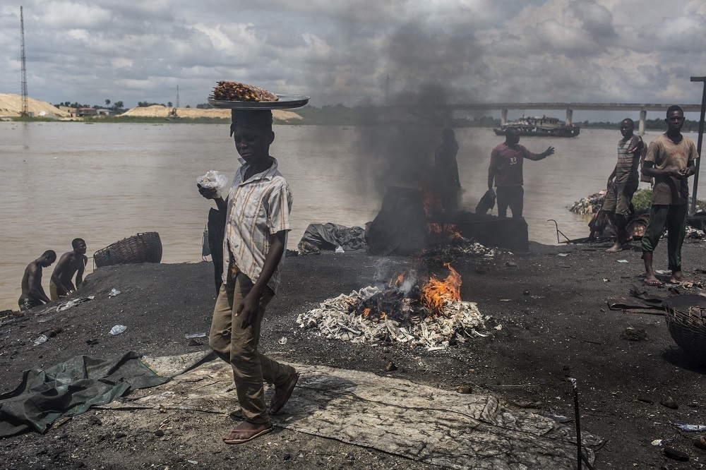 1,7 millones de niños mueren al año por la contaminación medioambiental