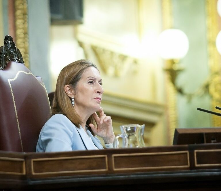 El PP plantea a Pastor y García Escudero para la vicepresidencia de Congreso y Senado