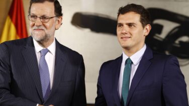 Rivera se reúne con Rajoy para ofrecerle su "apoyo sin fisuras" frente al desafío catalán