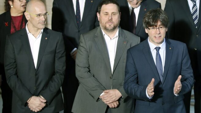 Romeva, Junqueras y Puigdemont. Romeva, Junqueras y Puigdemont.