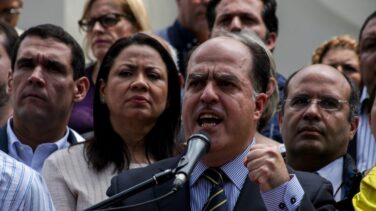 Rajoy denuncia que la decisión del Supremo en Venezuela "rompe la democracia"