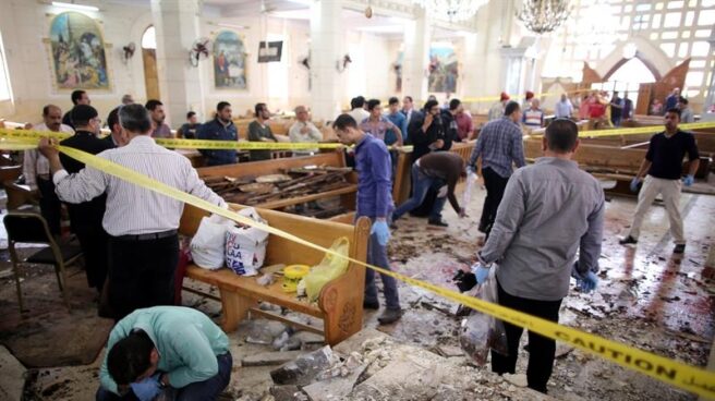 Atentado contra una iglesia en Tanta, a 90 kilómetros de El Cairo.