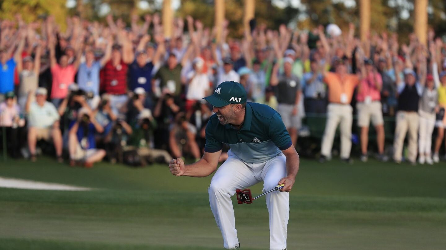 Sergio García, tras su golpe ganador en el Masters de Augusta.