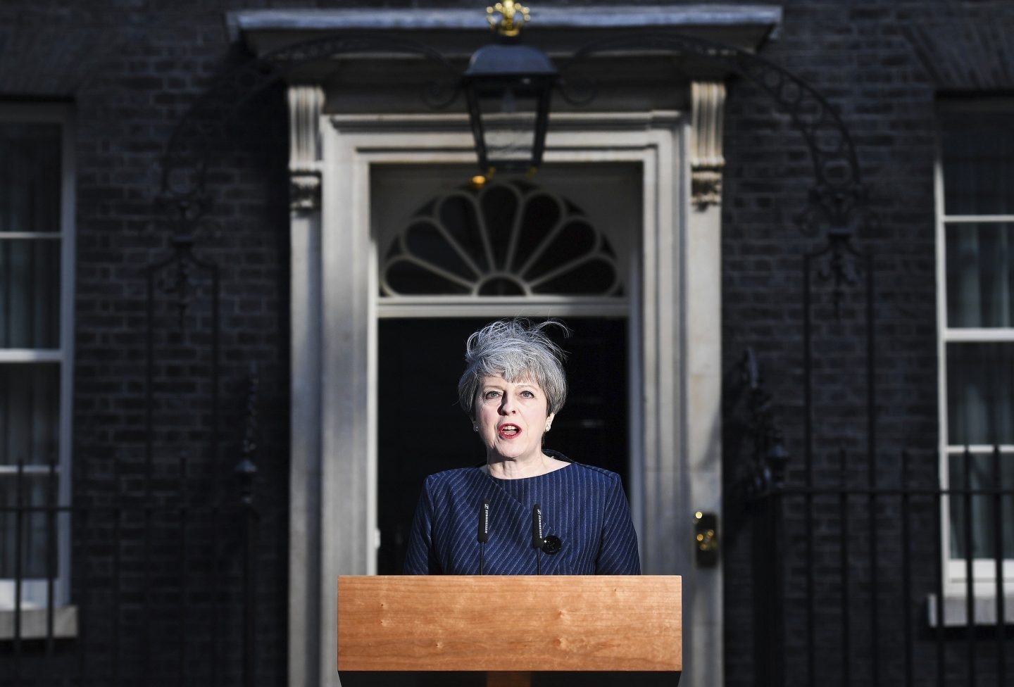 Theresa May, durante su comparecencia de este martes.