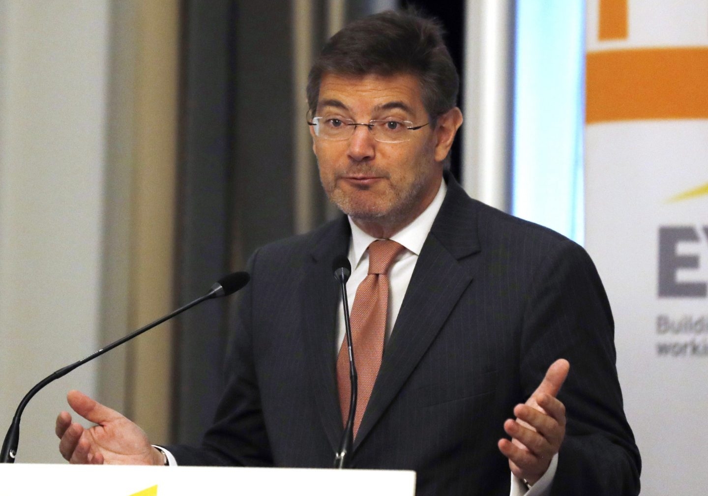 El titular de Justicia, Rafael Catalá, durante su intervención en la mañana del jueves.