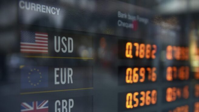 Caida_libra El nerviosismo en los mercados provoca fuertes movimientos en la libra.