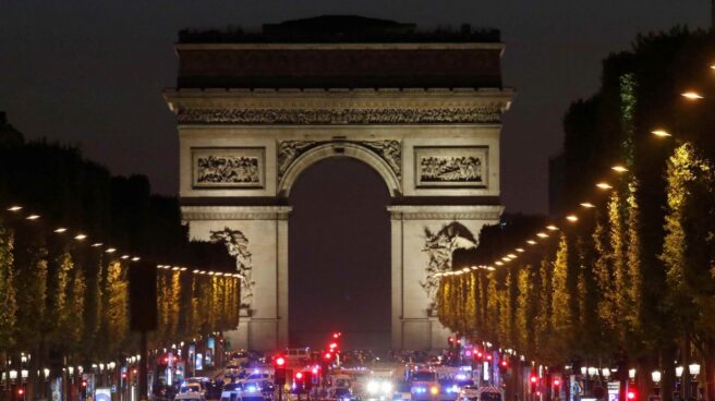 El Estado Islámico revindica el atentado que deja un muerto y dos heridos en París