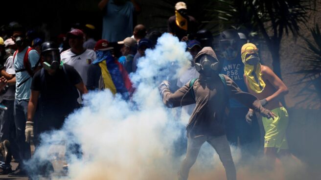 Imagen de los disturbios producidos este miércoles durante las manifestaciones en Caracas.