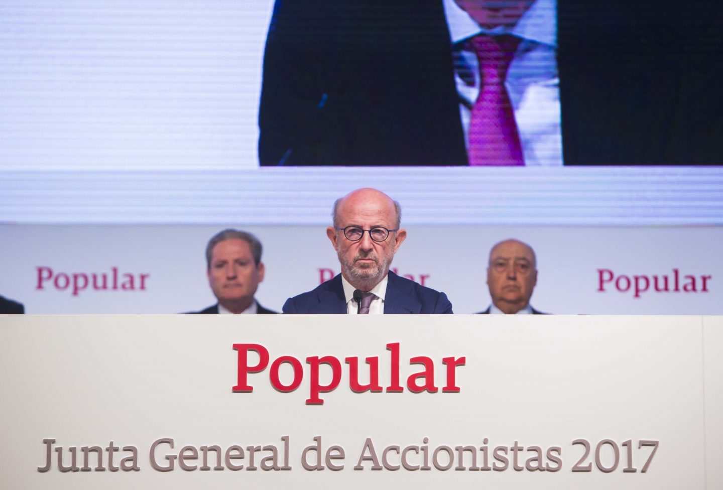 El presidente de Popular, Emilio Saracho, en la Junta de Popular.