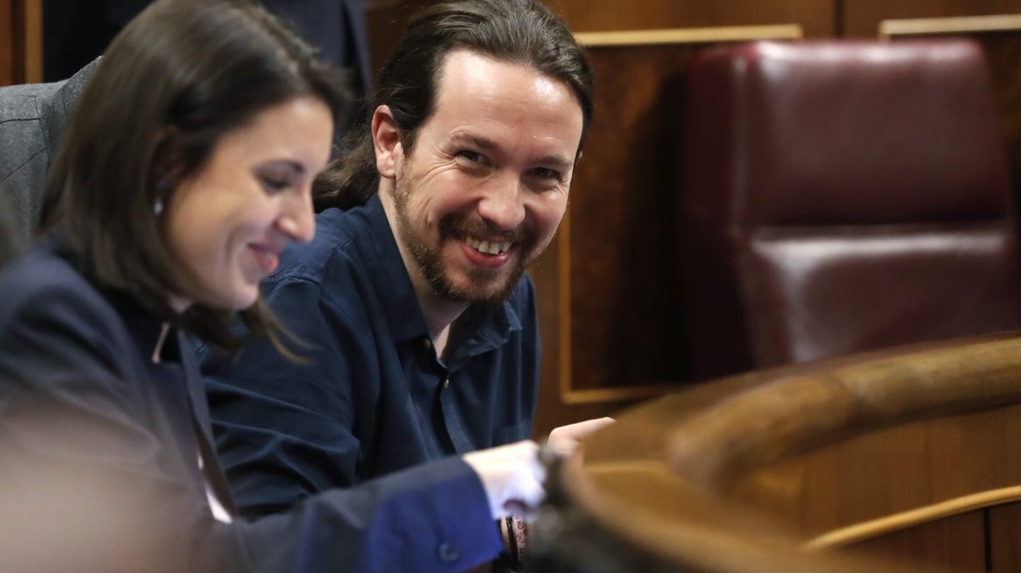 Irene Montero y Pablo Iglesias, en el Congreso.