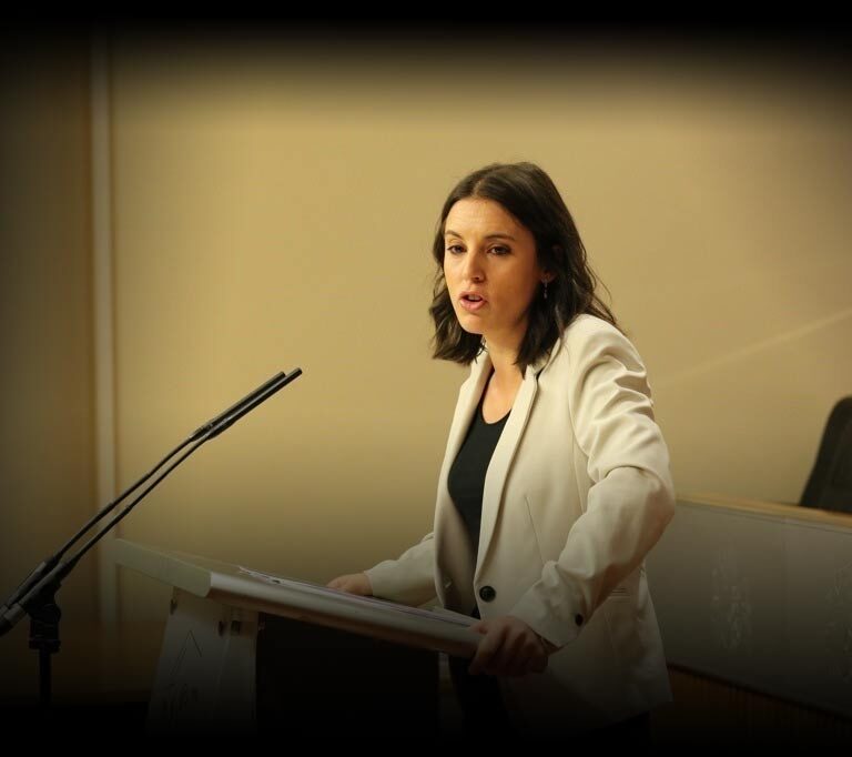 Medios vs. políticos: ¿Quién elige a quién?