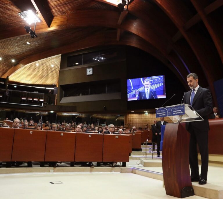 Felipe VI replica al Parlament ante el Consejo de Europa
