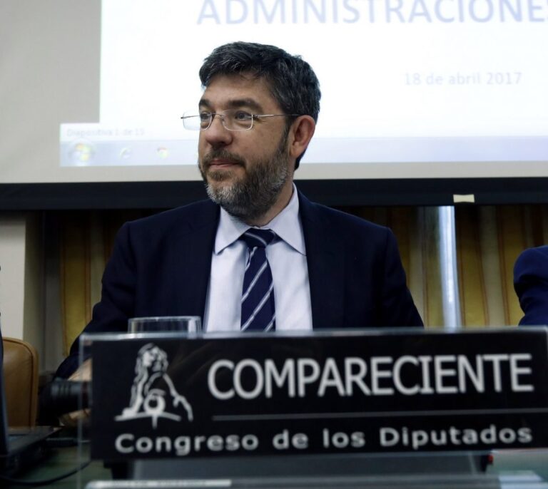 Hacienda endurece su discurso contra la renta mínima: "Quebrará la hacienda pública y la economía"