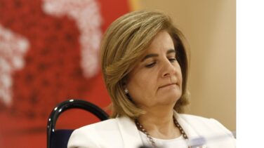 Sectores del PP quieren que Casado rescate a ex dirigentes como Báñez y saque a Cortés
