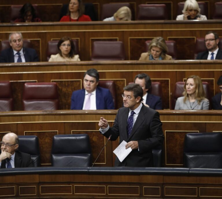 Rajoy minimiza la reprobación a Catalá: "Lo mantendré, tengo plena confianza"