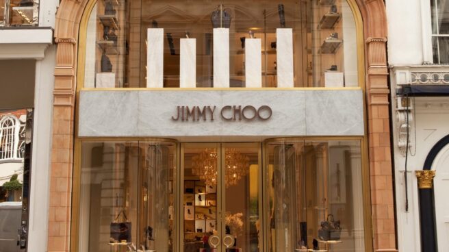 Jimmy Choo bate récord de cotización tras anunciar que busca comprador