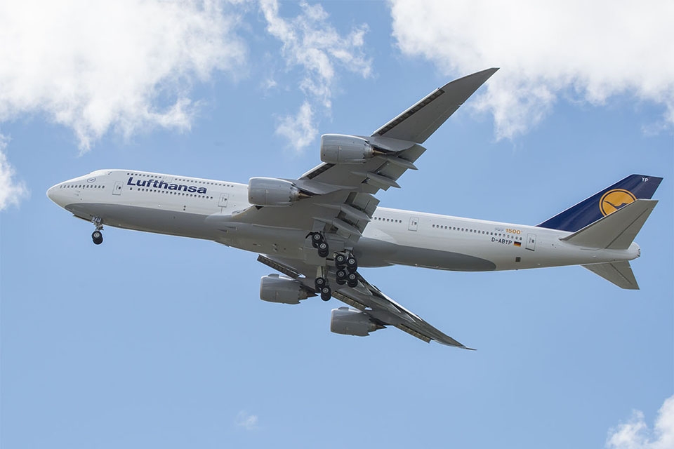 Un Boeing 747 en pleno vuelo.