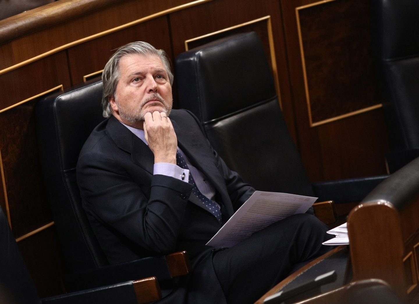 El ministro de Educación, Cultura y Deporte, Íñigo Méndez de Vigo, en su escaño del Congreso de los Diputados.