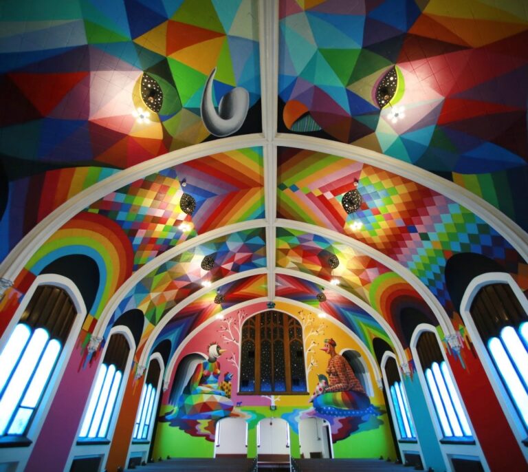 La iglesia del cannabis, por Okuda San Miguel