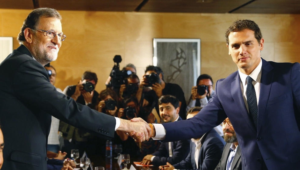 La última foto de Rajoy y Rivera posando es del pasado 28 de agosto