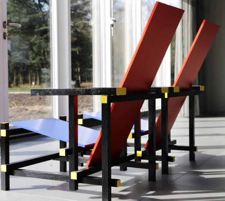 Tras la huella de Mondrian, cien años entre arte y diseño en Holanda