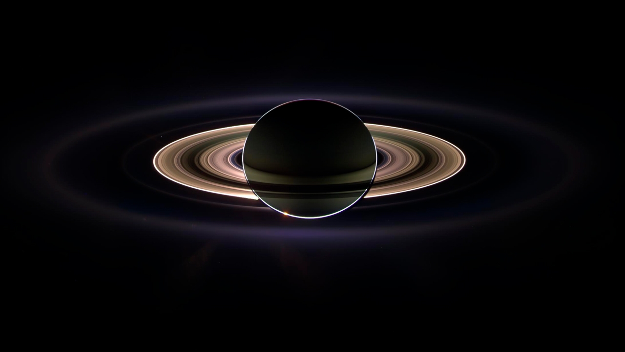 Saturno, con el Sol en contra