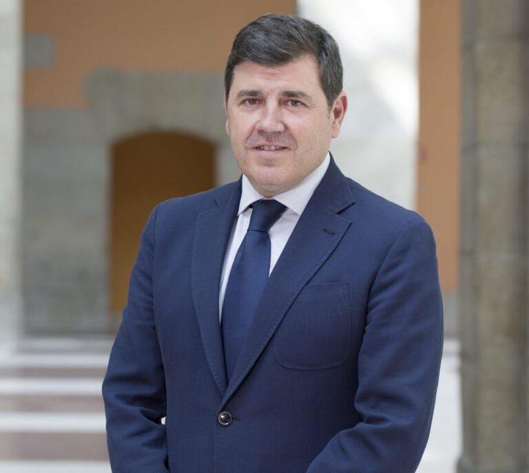 Púnica: Dimite un viceconsejero de Cifuentes imputado por "corrupción continuada"