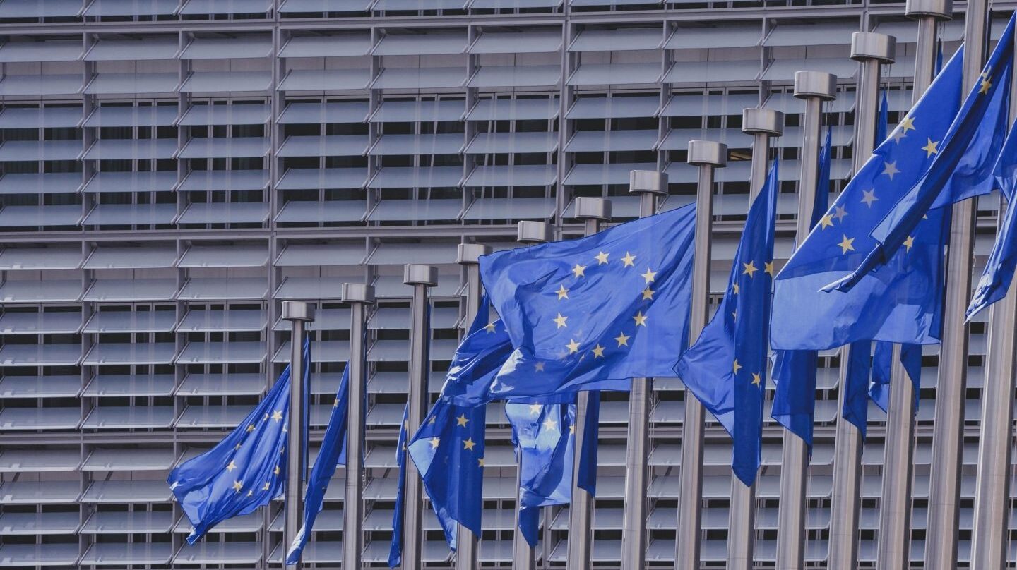 Banderas de la Unión Europea en Bruselas.