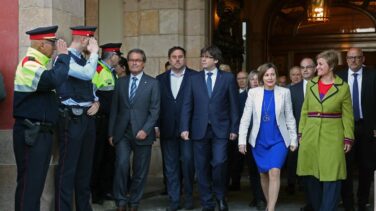 La Fiscalía acusará a Puigdemont de sedición si utiliza a los Mossos para el secesionismo